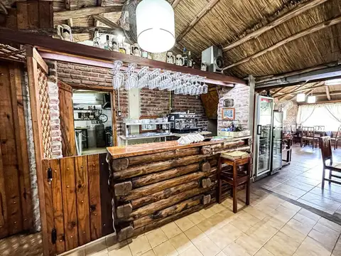 Fondo Comercio en Alquiler en Rio Ceballos, $ 1.400.000