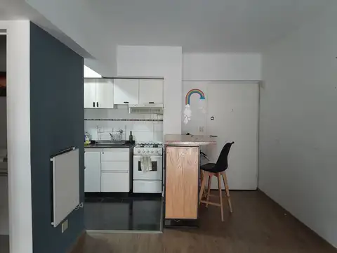 Alquiler 2 ambientes con balcón al frente - Caballito