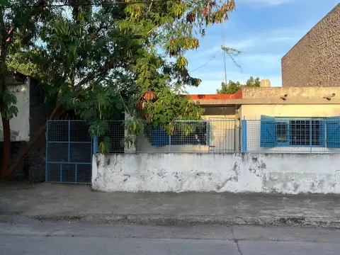 VENTA DE CASA EN TERMAS DE RIO HONDO