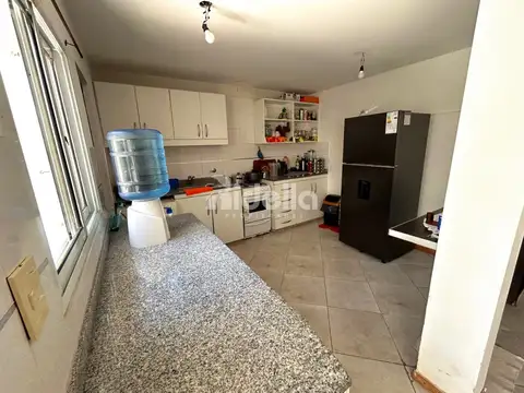 Depto Tipo Casa en Venta con 1 cocheras