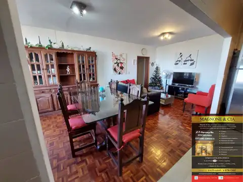 Departamento en venta de 3 dormitorios en Floresta