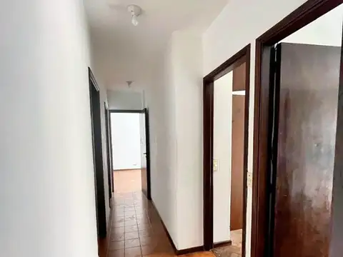 Departamento 4 ambientes con 2 baños