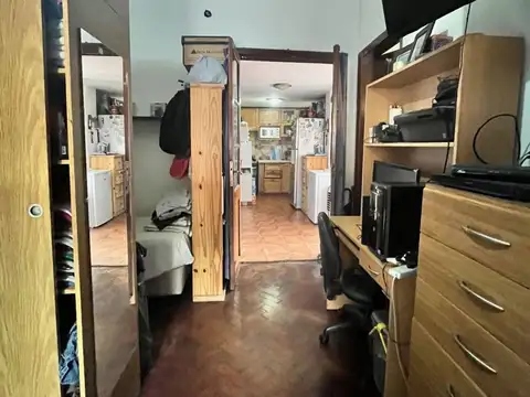 Primera Junta 4800, Piso PB