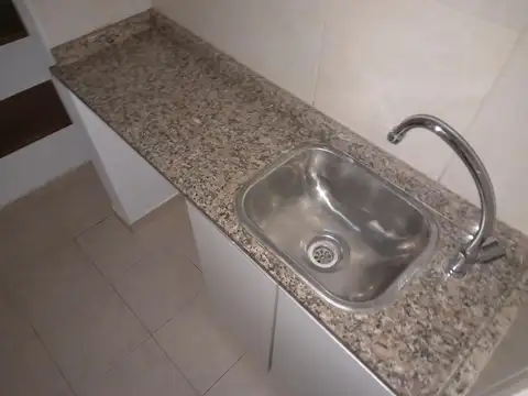 Ricchieri 900, Piso 1