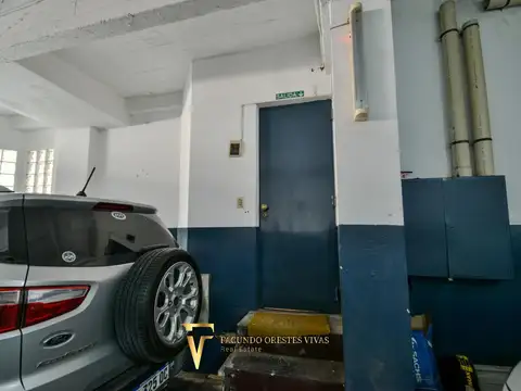 VENTA - COCHERA - PLANTA BAJA - BILLINGHURST - ALMAGRO