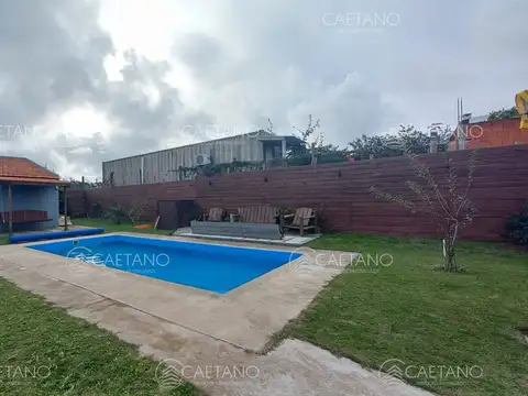 Vende casa de 3 dormitorios, en excelente estado, Pinares, Punta del Este