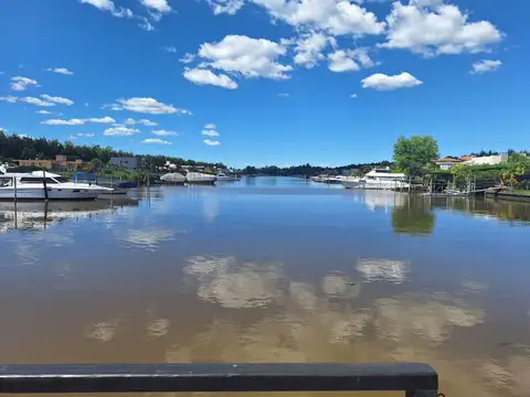 Calle Juan Díaz de Solís 6200