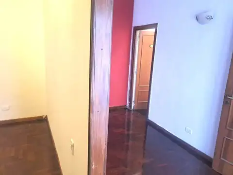 Depto Tipo Casa en Venta 60 años