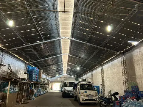 Galpon en Venta en Villa Nueva De Guaymallen, USD 210.000