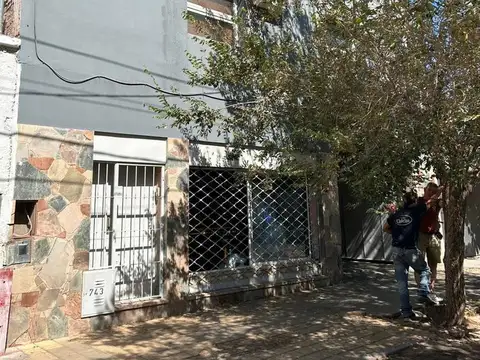 Galpon en Venta en Villa Nueva De Guaymallen, USD 210.000