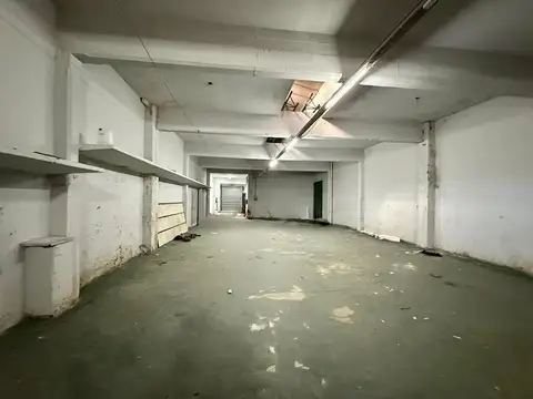 Galpon en Alquiler en Paternal, USD 2.500