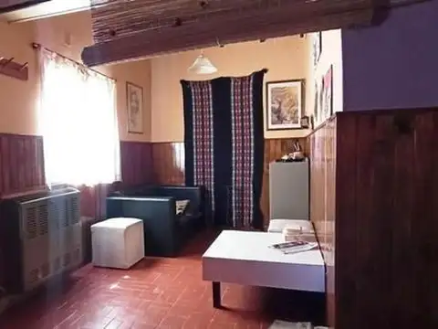 Chalet 3 Ambientes Y Departamento En Block