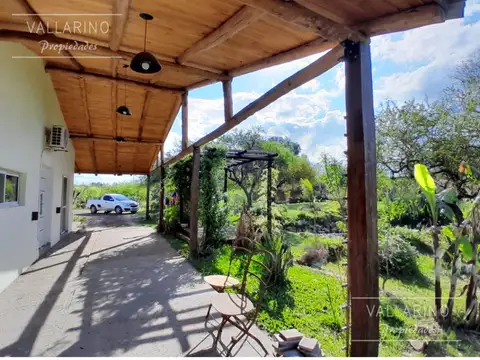 Casa con amplio lote, Zona Cicle, Colón.