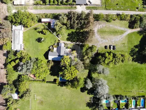 Quinta en Venta en Villa Rosa, USD 2.000.000