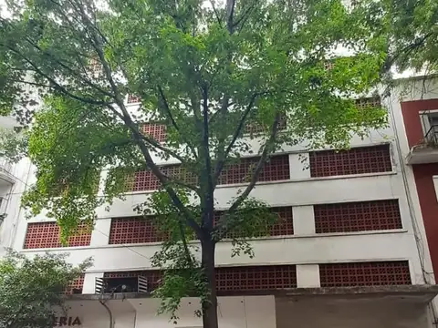 Cochera en venta en Caballito