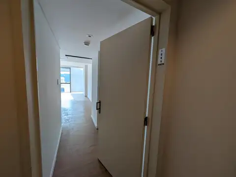 Oficina Monoambiente con 2 baños