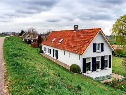 Terreno en Alquiler en Abasto, USD 350