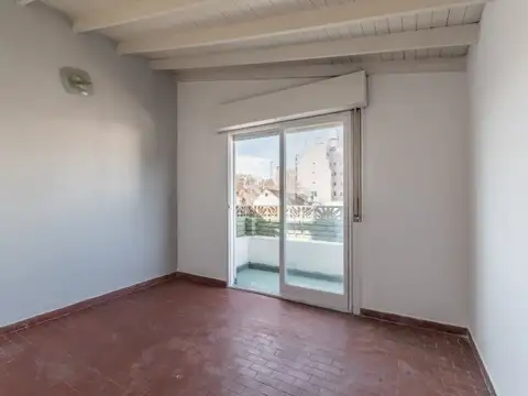 Depto Tipo Casa en Venta 65 años