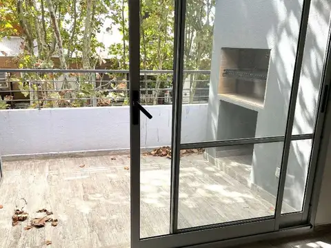 Gral Paz 1100, Piso 3