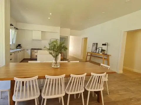 Casa en Venta en Pinamar, USD 400.000