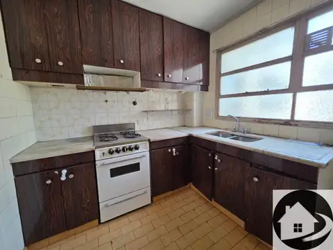 Excelente y luminoso departamento