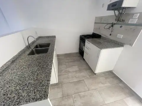 Departamento 3 ambientes con 1 baño