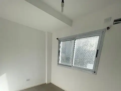 DEPARTAMENTO DE 3 AMBIENTES EN VENTA EN QUILMES CENTRO.