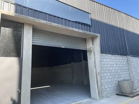 Galpon en Alquiler A Estrenar