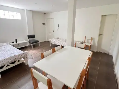 Sarmiento 2400, Piso 3