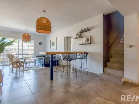 Departamento 4 ambientes con 2 baños