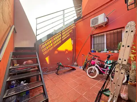 Depto Tipo Casa en Venta de 3 dormitorios