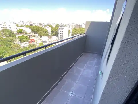 Av. Alvarez Thomas 970