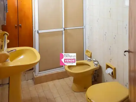 Casa más departamento independiente a 1 cuadra del río