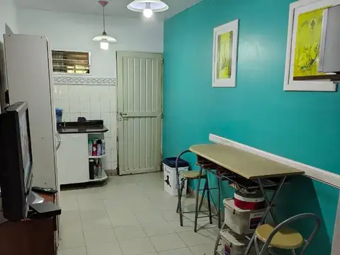 CASA EN VENTA Bº LAPACHO SUR 3 DORM CON PILETA