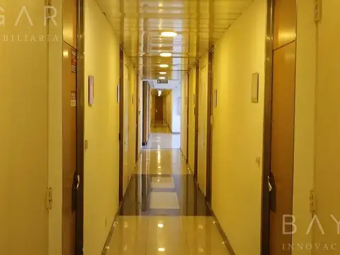 Venta Oficina de 83 M2 - Edificio Bureau  / Pilar