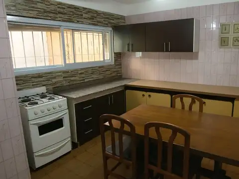 Depto Tipo Casa en Venta de 4 dormitorios