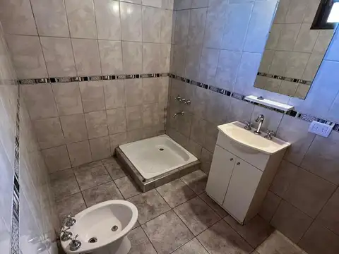 Departamento en planta alta en Alquiler ingreso diciembre