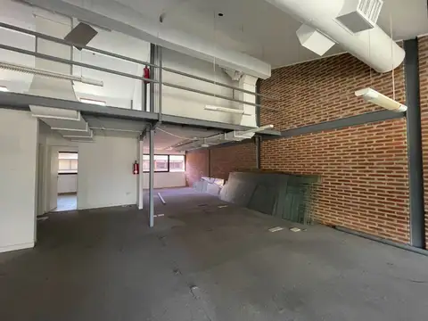 OFICINA PUERTO MADERO VENTA COCHERA  274m2