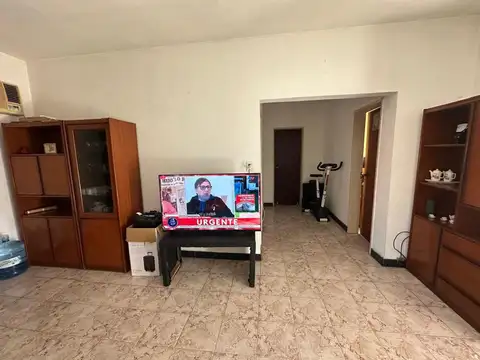 VENTA CASA  3 AMBIENTES MONTE GRANDE APTA CREDITO