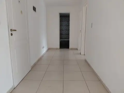 Departamento en Alquiler en Florida Mitre/Este, $ 1.100.000