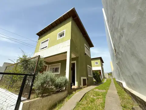 Avenida Rivadavia 400