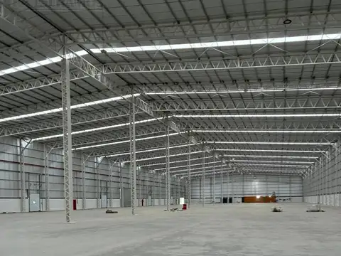 Galpon en Alquiler 180  mts Fondo