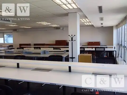 Oficina en Edificio Astros