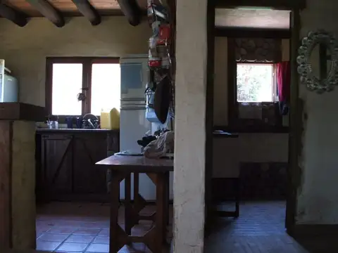 Casa 3 ambientes con 1 baño