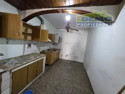 Paso de Los Andes N° al 800