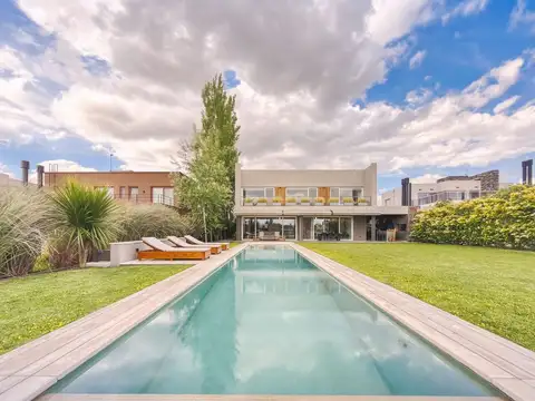 Casa en Venta en Country Santa Rita, USD 498.000