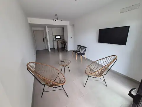 Departamento en Alquiler en General Roca, $ 1.300.000