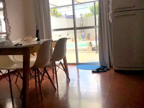 Depto Tipo Casa en Venta con 1 cocheras