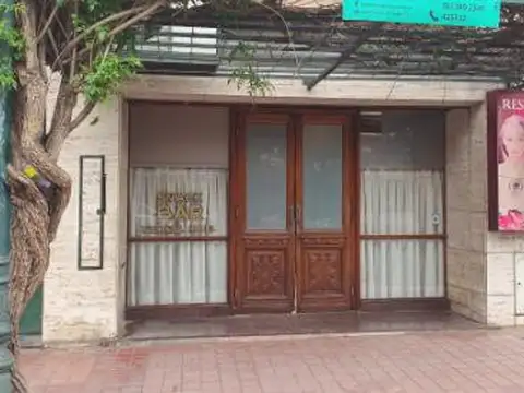 Hotel en venta - 6 Dormitorios - Cofico