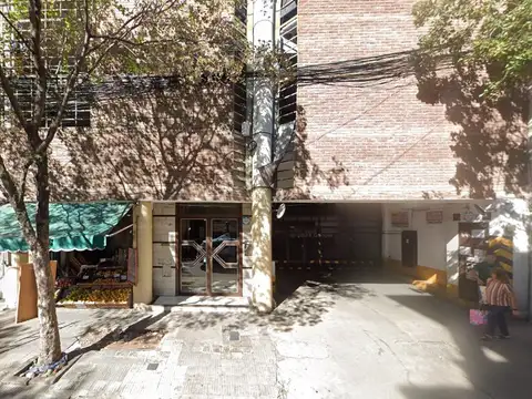 Cochera en Venta Cubierta